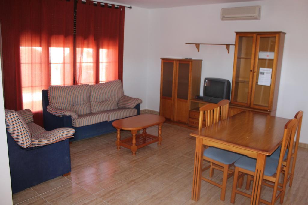 Apartamentos Turisticos Edificio Del Pino Sorbas Exterior photo